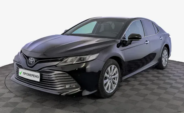 Toyota Camry, 2020