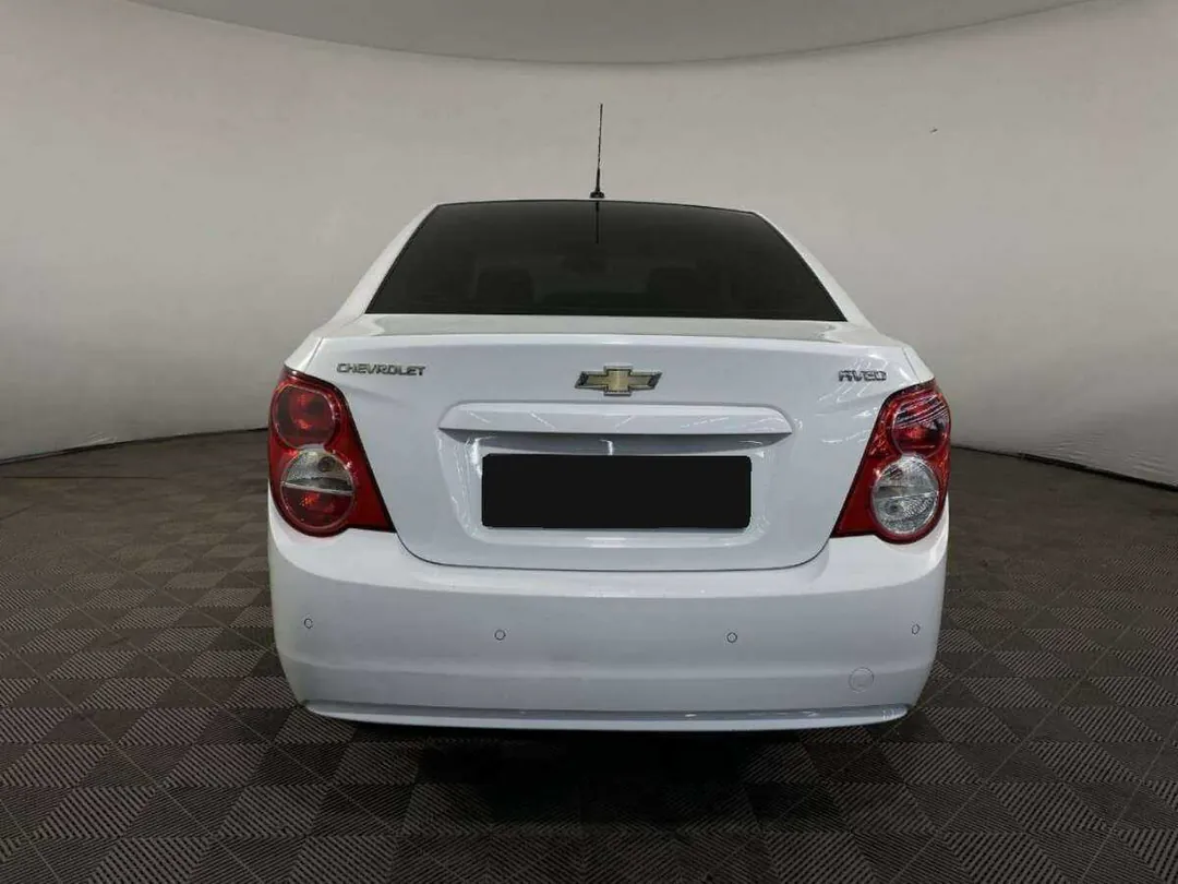 Chevrolet Aveo, 2015