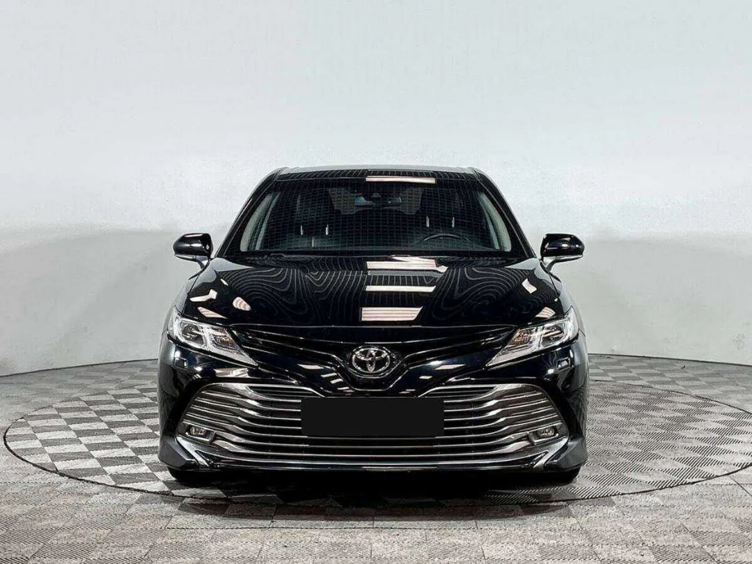 Toyota Camry, 2018