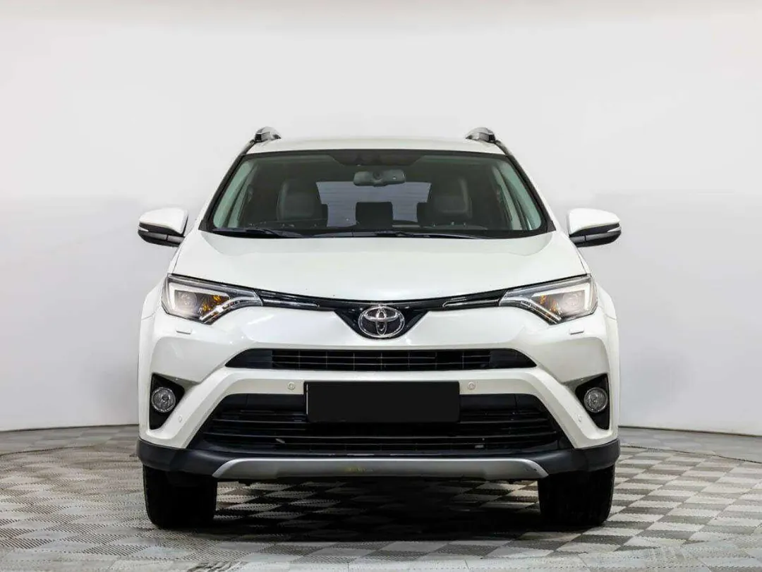 Toyota RAV4, 2018