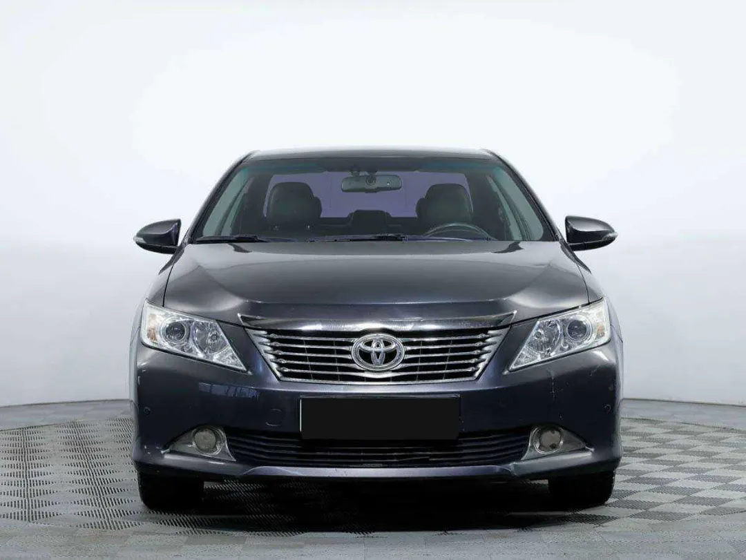 Toyota Camry, 2013