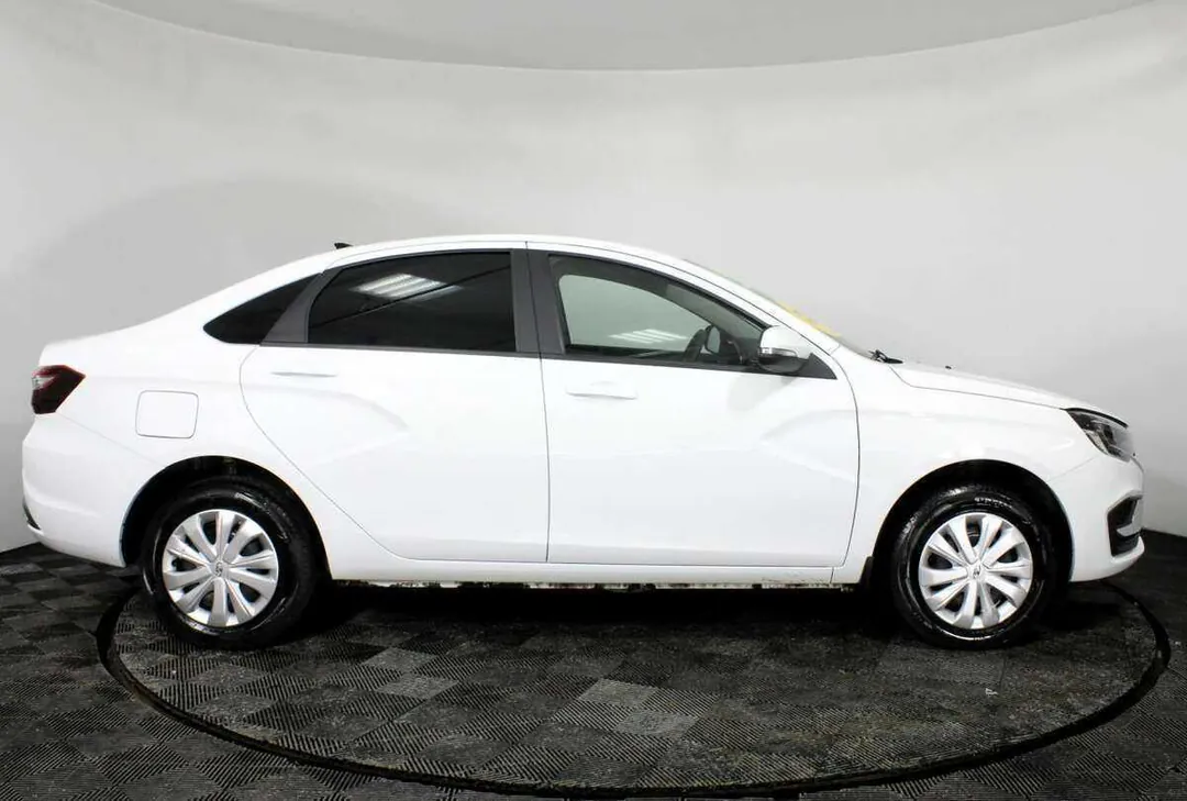 Lada (ВАЗ) Vesta, 2023