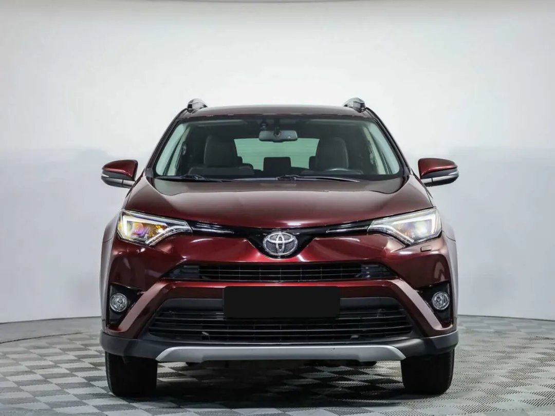 Toyota RAV4, 2015