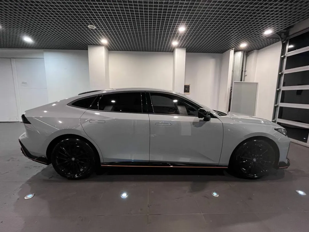 Changan UNI-V, 2023