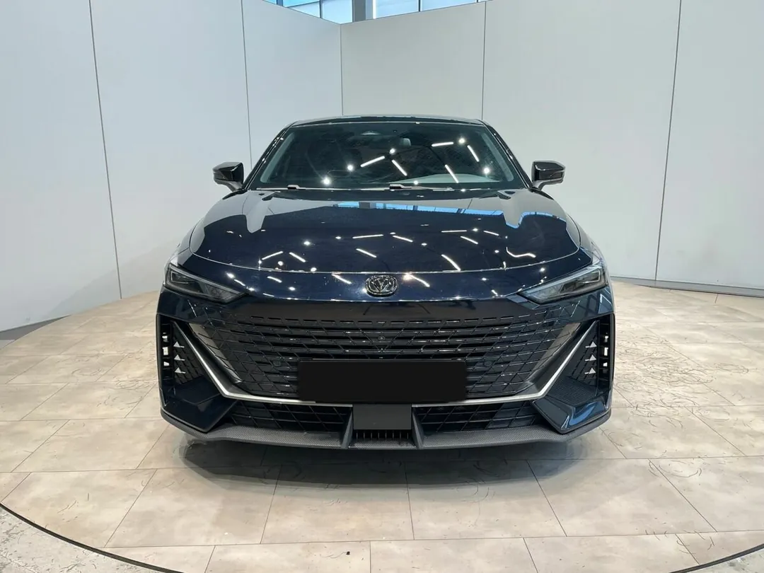 Changan UNI-V, 2024