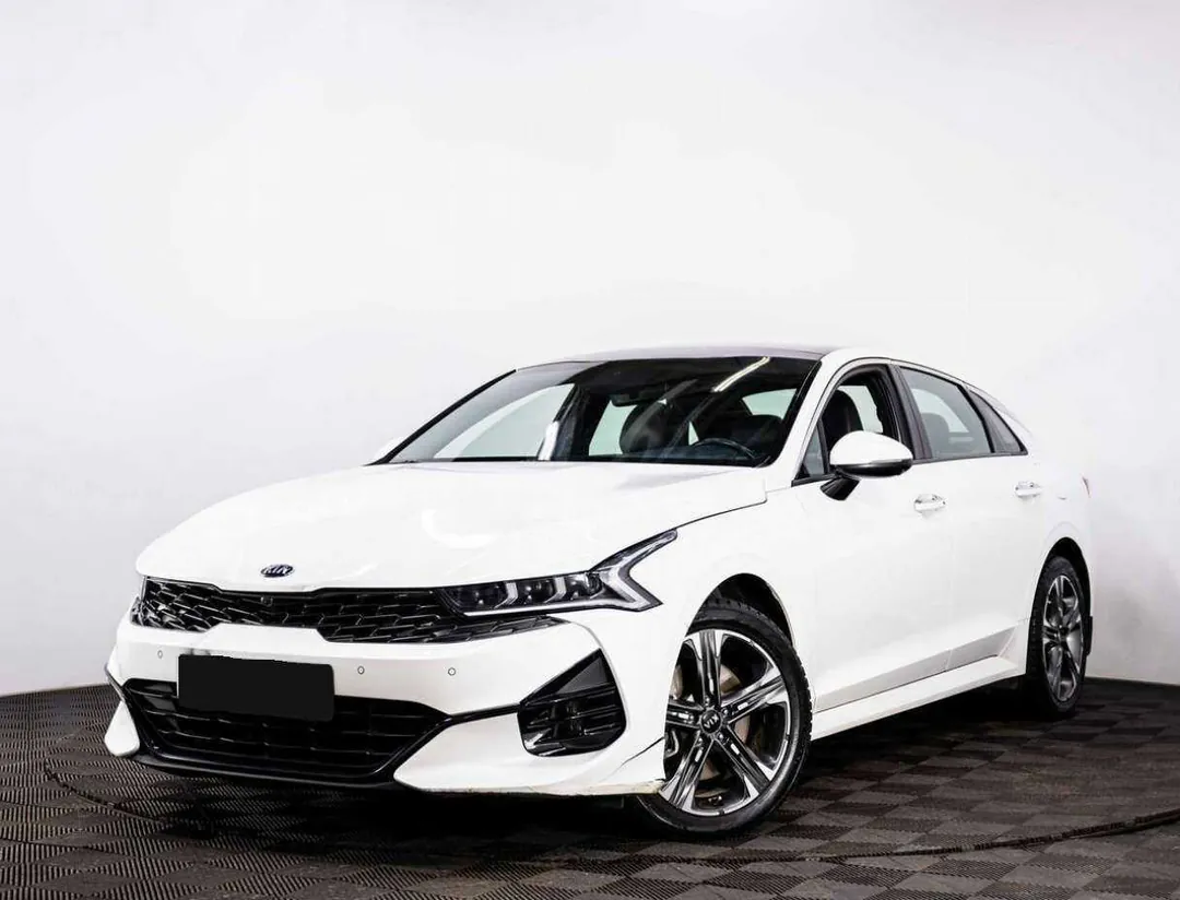 Kia K5, 2021