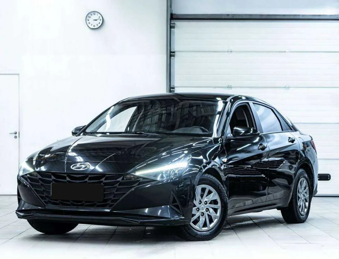Hyundai Elantra, 2021