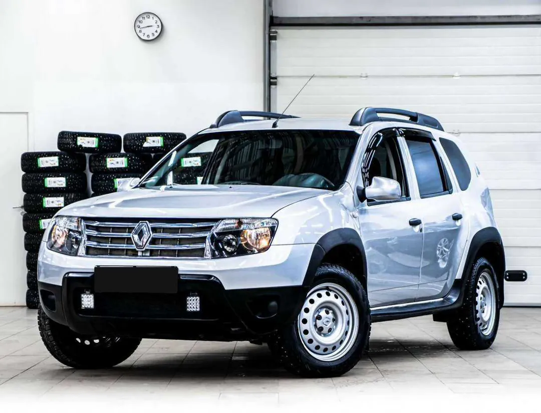 Renault Duster, 2012