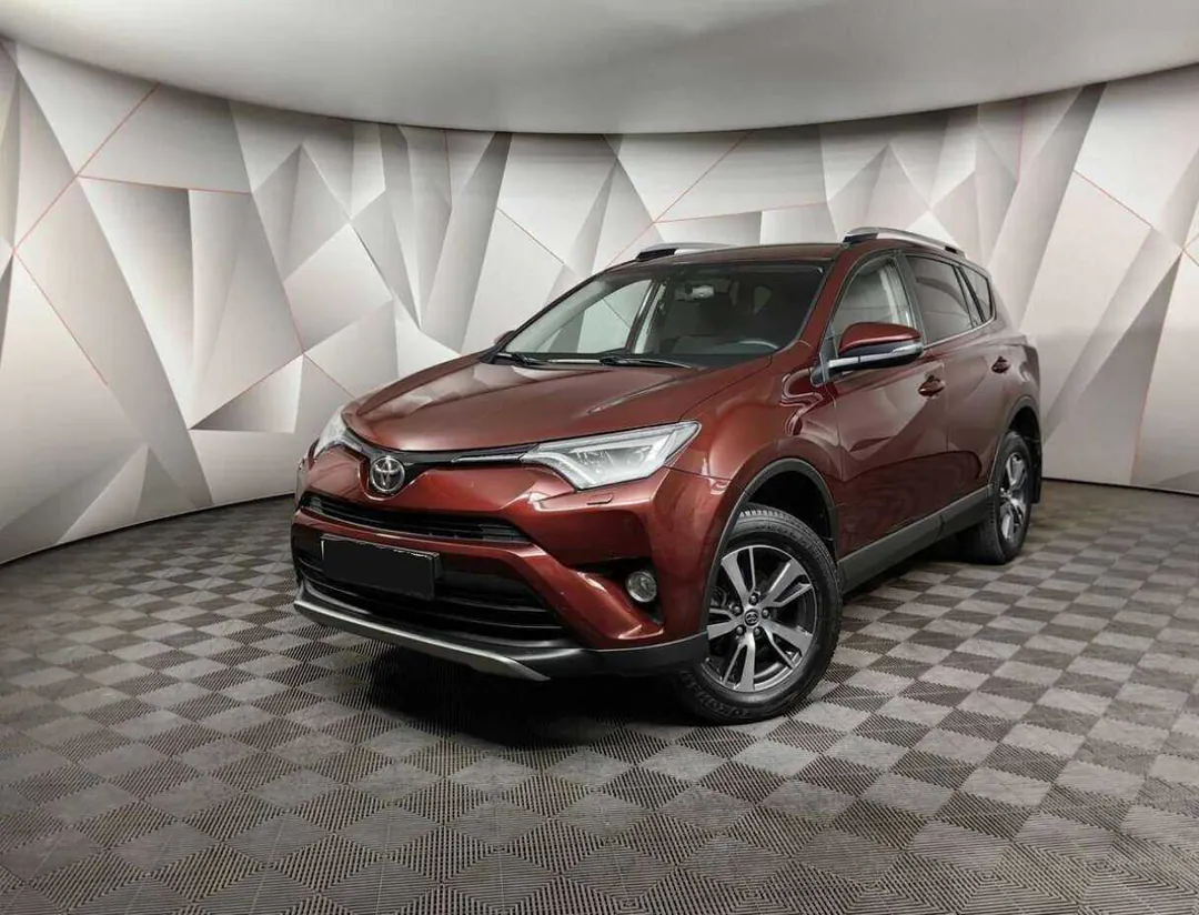 Toyota RAV4, 2018
