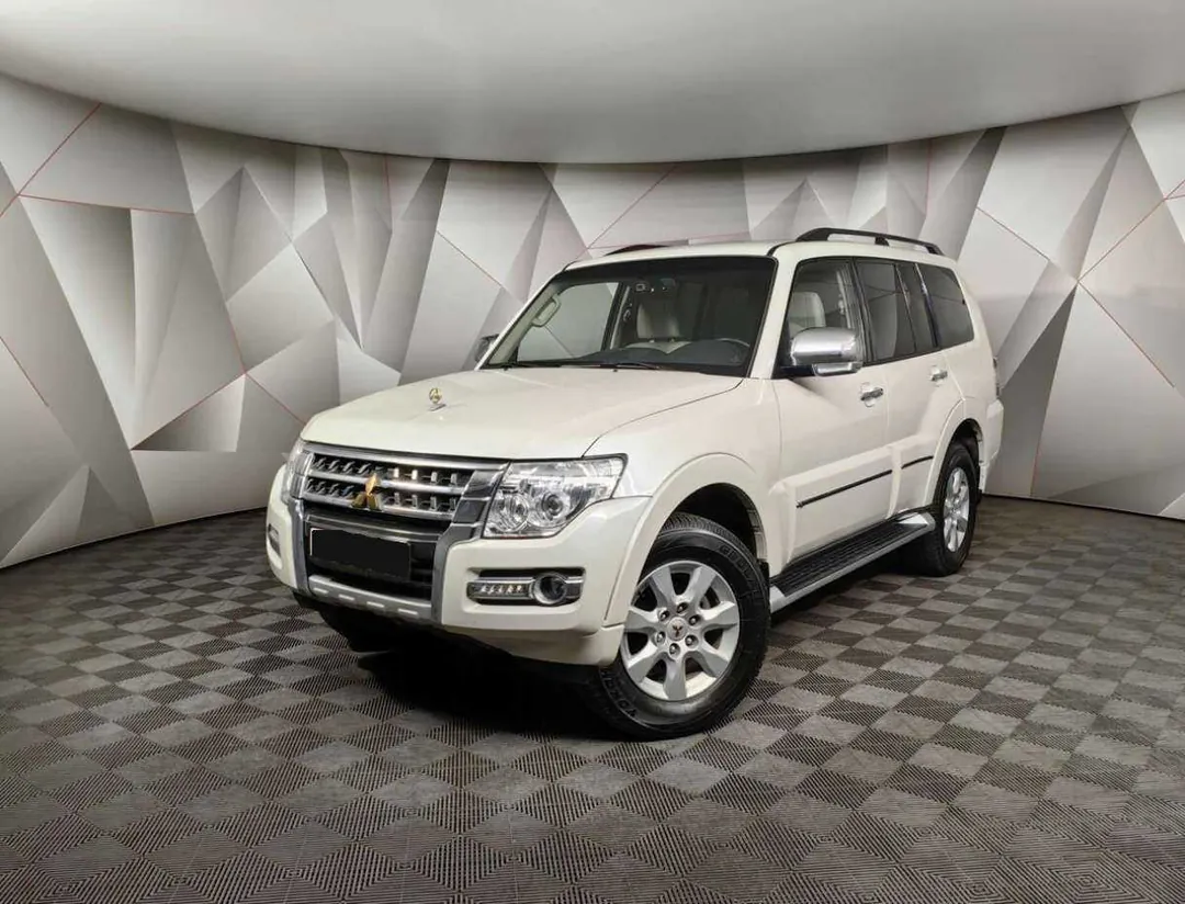 Mitsubishi Pajero, 2021
