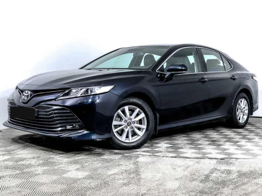 Toyota Camry, 2019