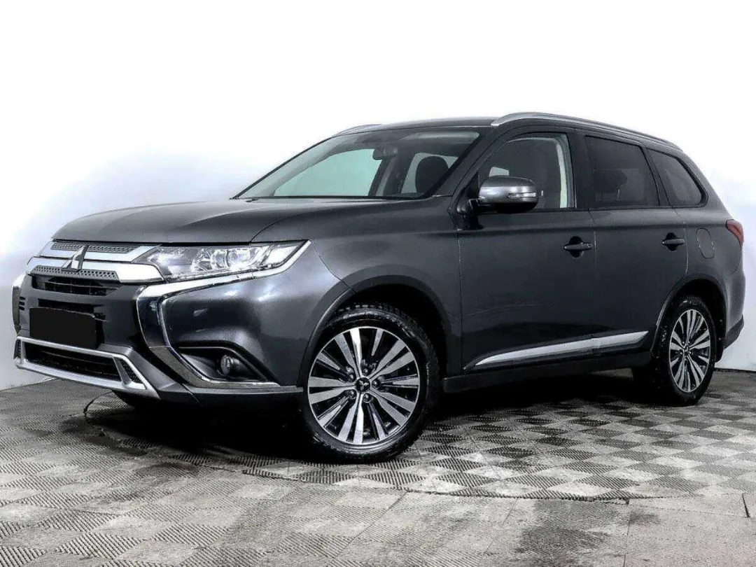 Mitsubishi Outlander, 2021