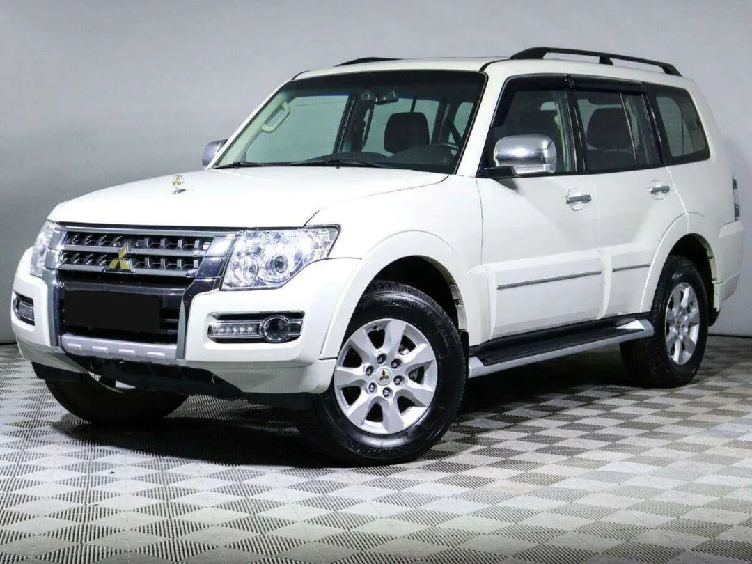 Mitsubishi Pajero, 2021