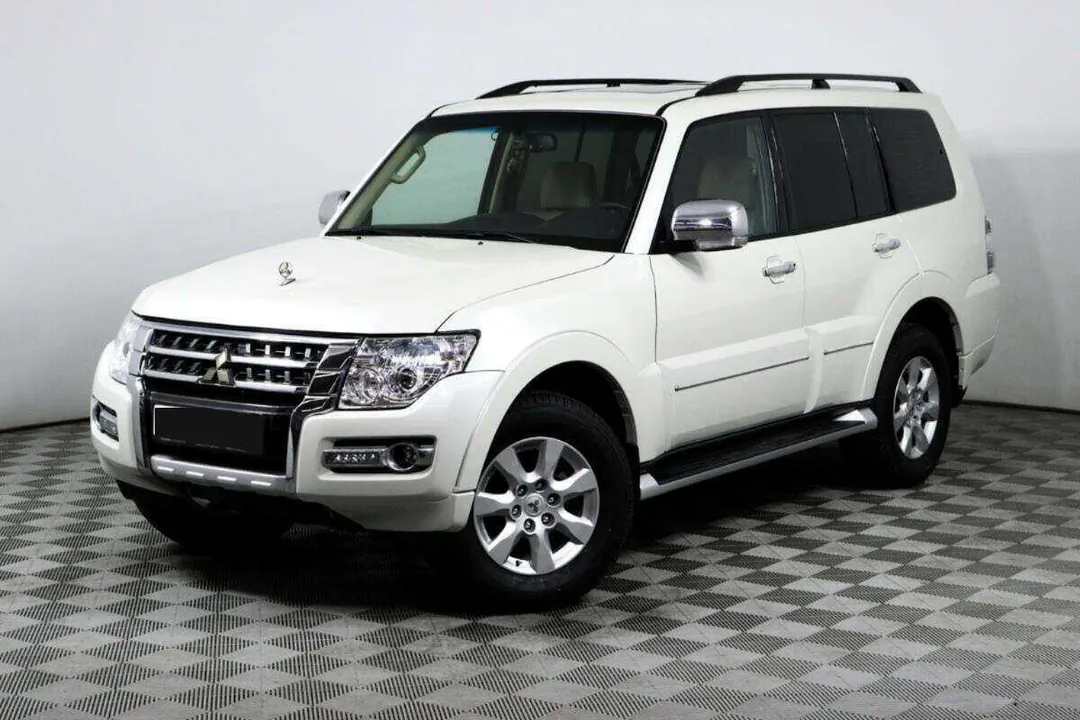 Mitsubishi Pajero, 2021
