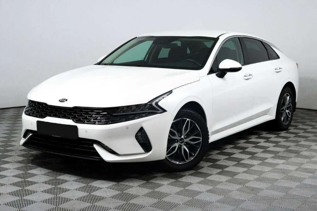 Kia K5, 2021