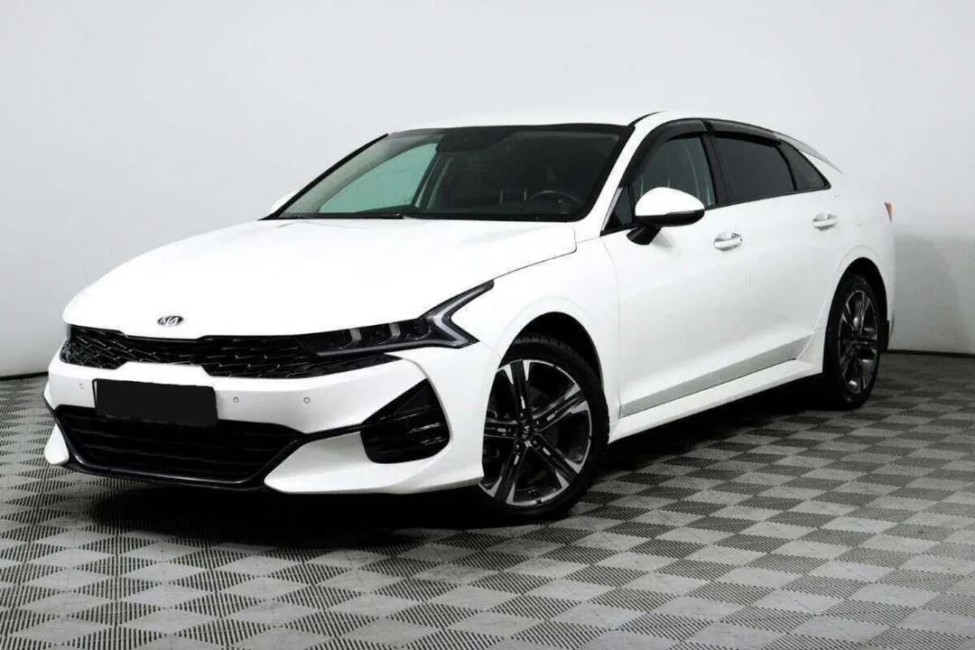 Kia K5, 2021