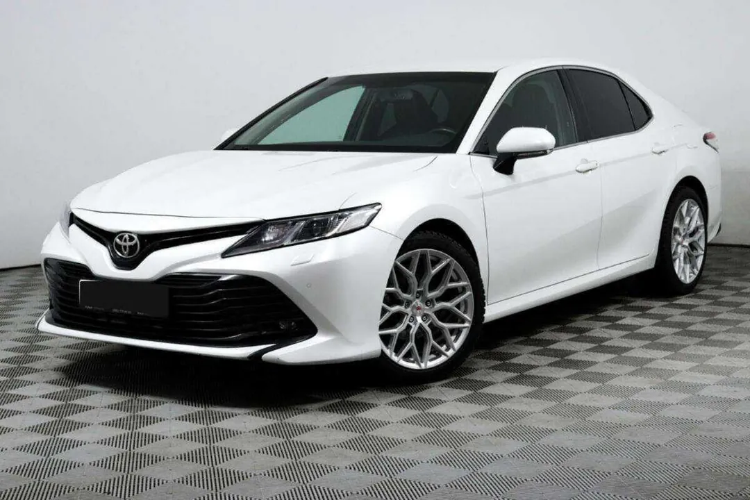 Toyota Camry, 2019