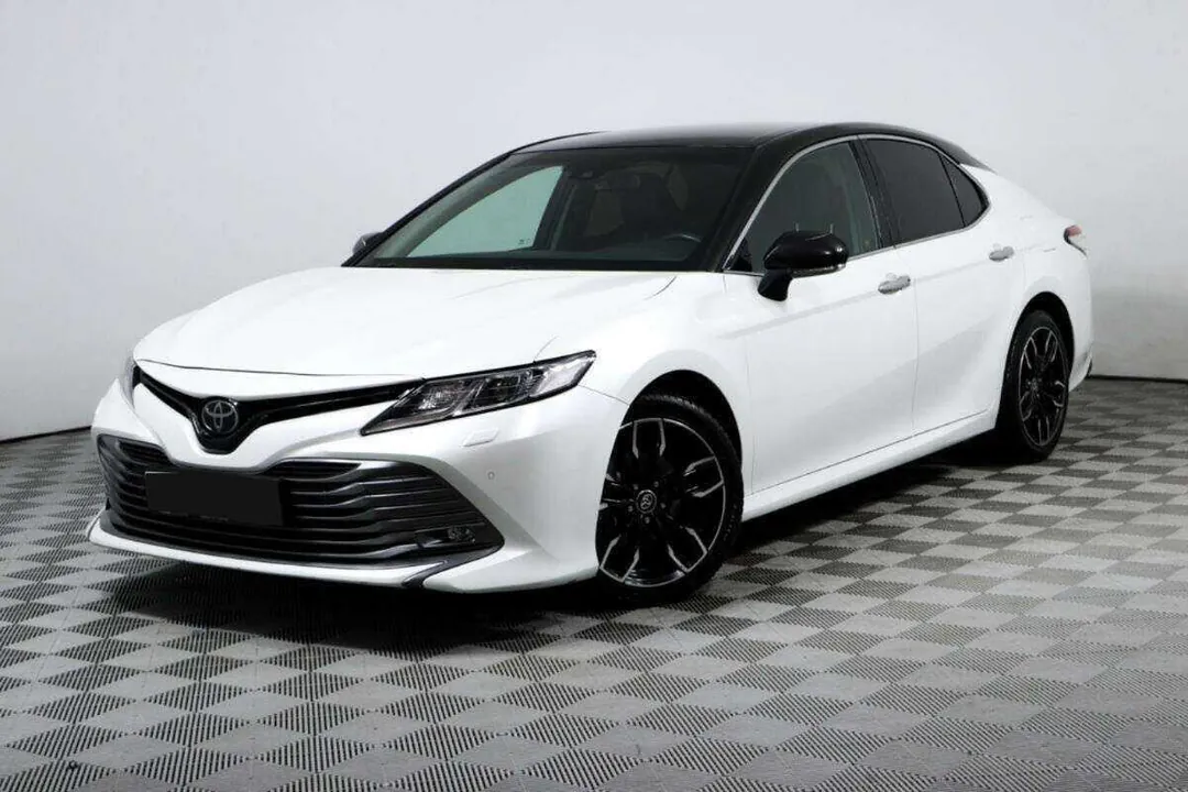 Toyota Camry, 2020
