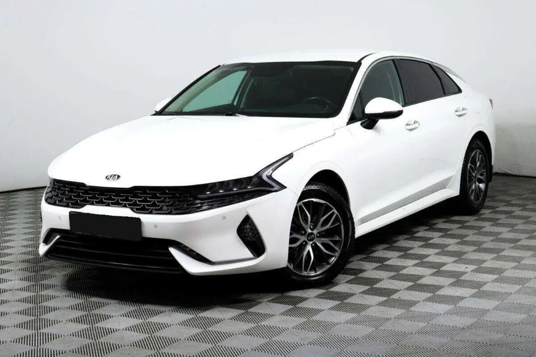 Kia K5, 2021