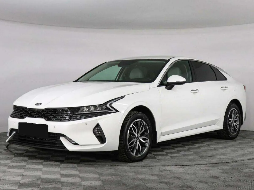 Kia K5, 2021
