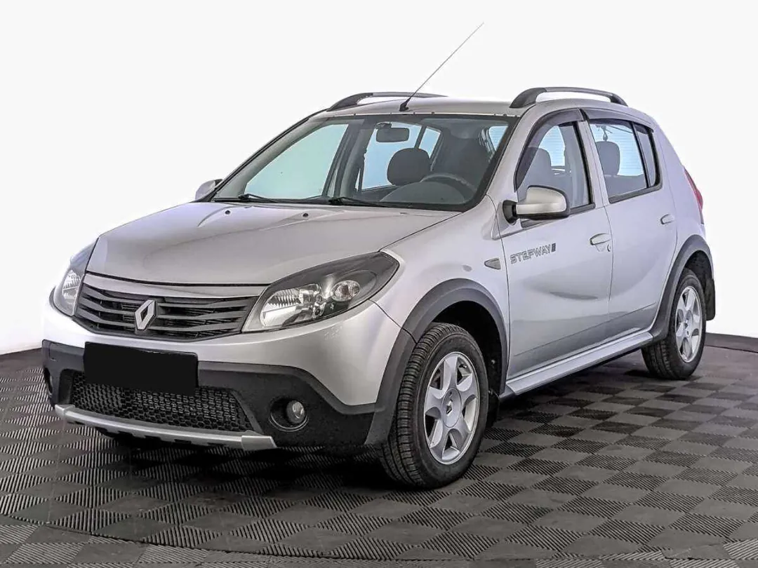 Renault Sandero, 2013