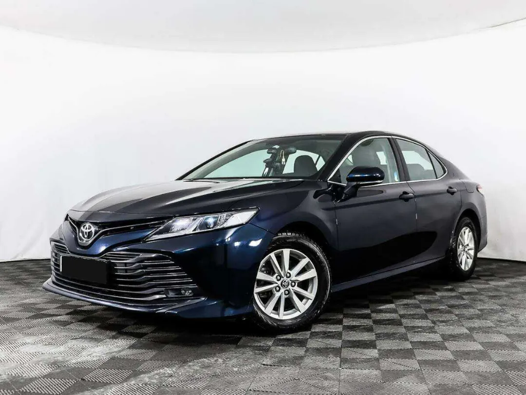 Toyota Camry, 2020