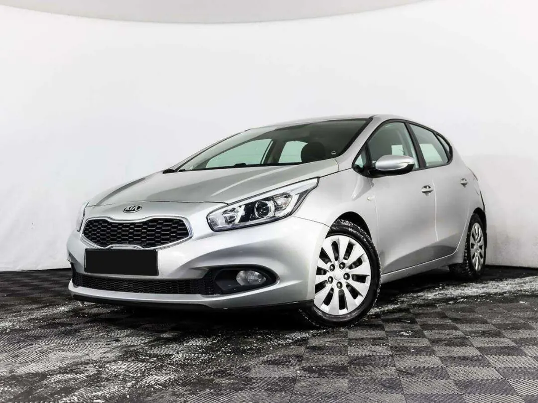 Kia Ceed, 2013