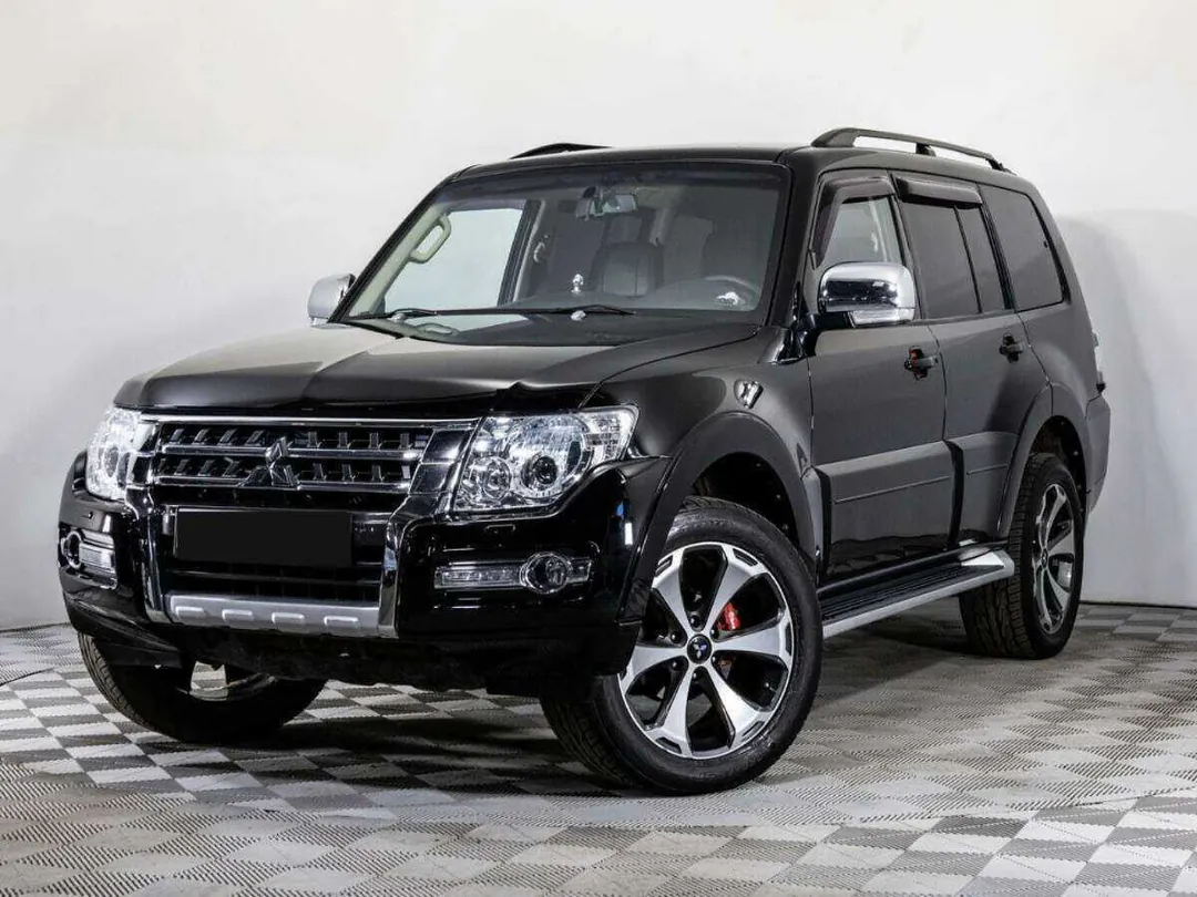 Mitsubishi Pajero, 2015