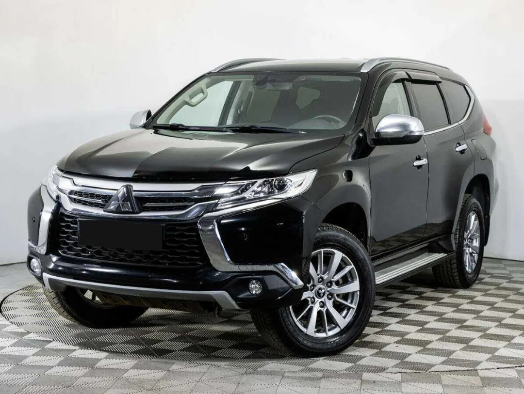 Mitsubishi Pajero Sport, 2017