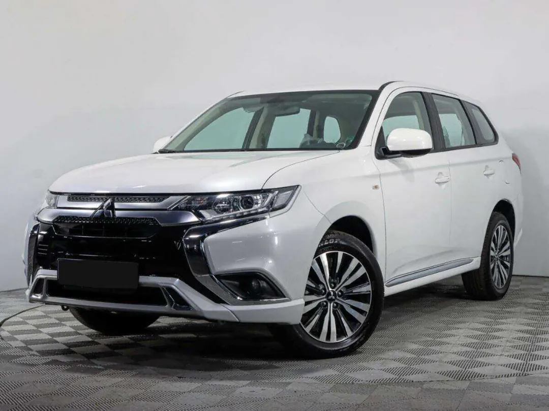 Mitsubishi Outlander, 2022