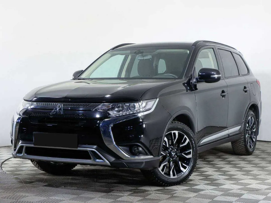 Mitsubishi Outlander, 2021