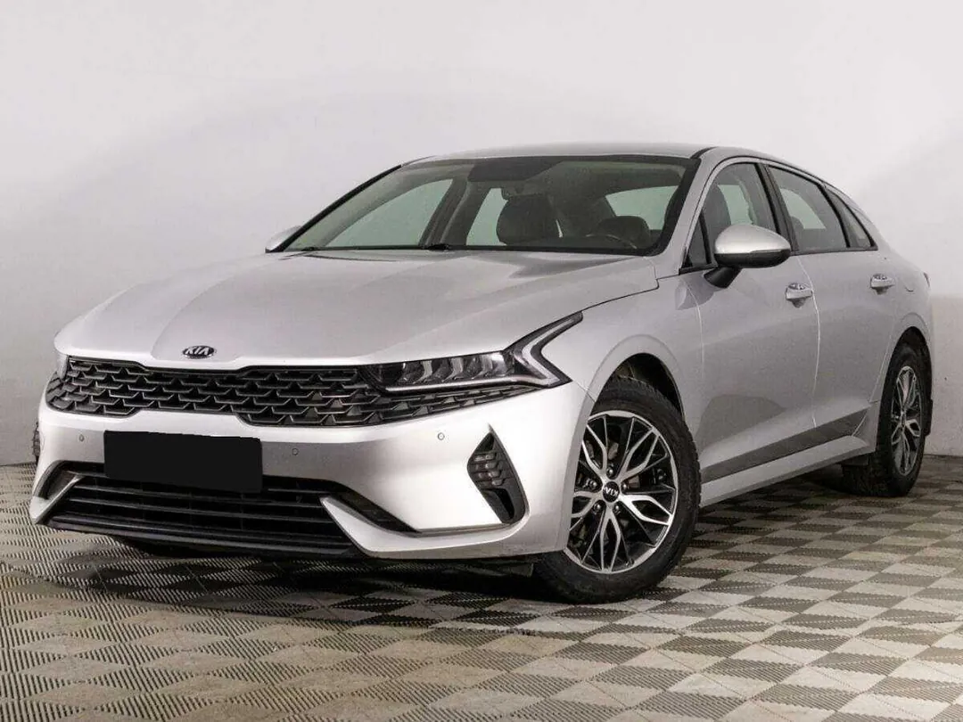 Kia K5, 2021