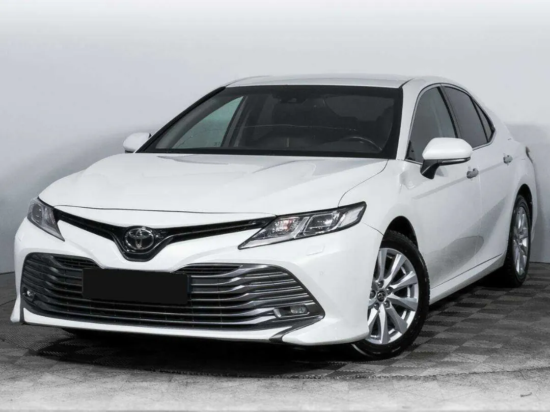 Toyota Camry, 2019