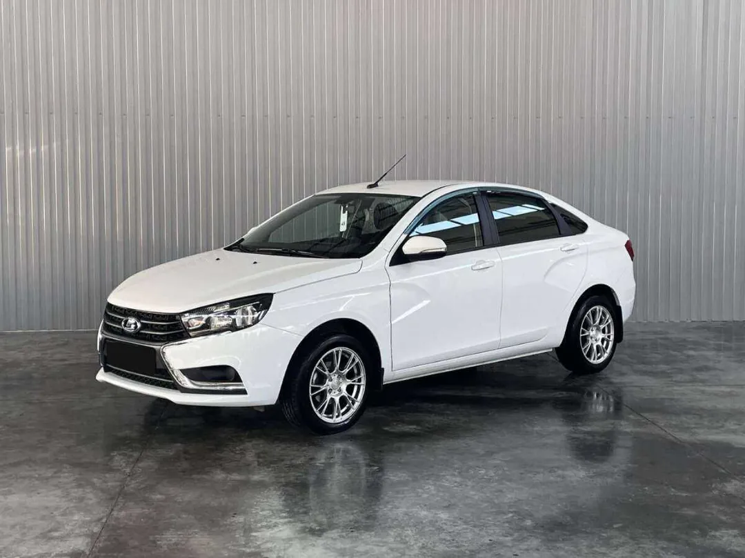 Lada (ВАЗ) Vesta, 2017