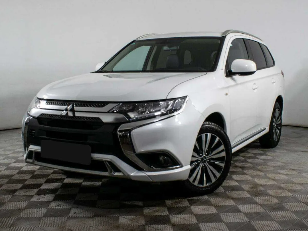 Mitsubishi Outlander, 2022