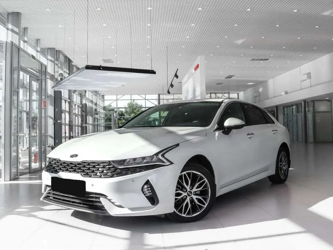 Kia K5, 2021