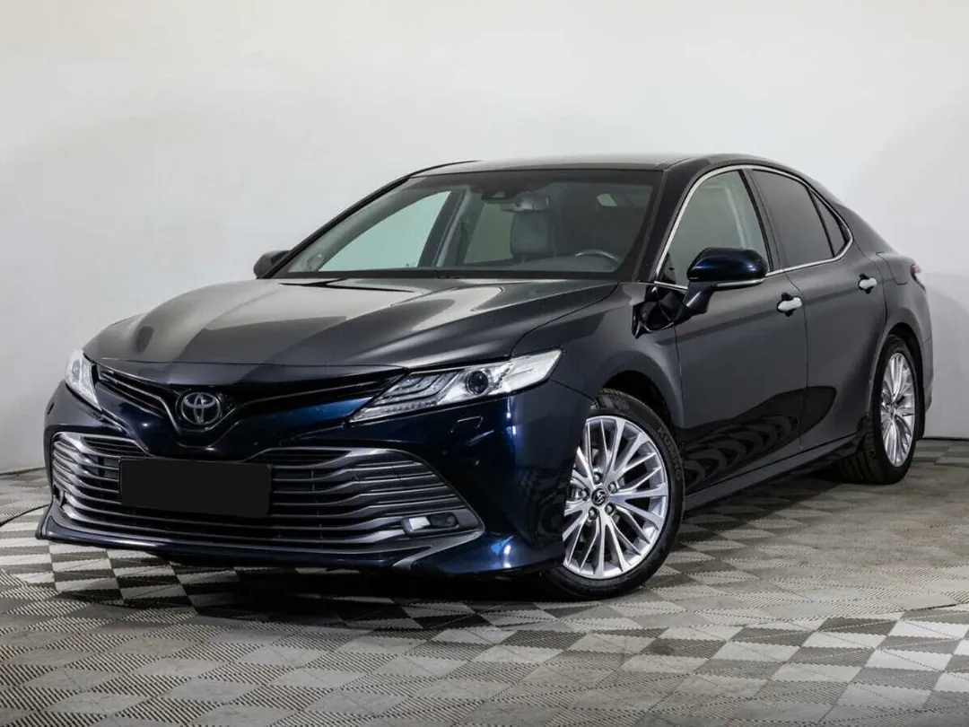 Toyota Camry, 2018
