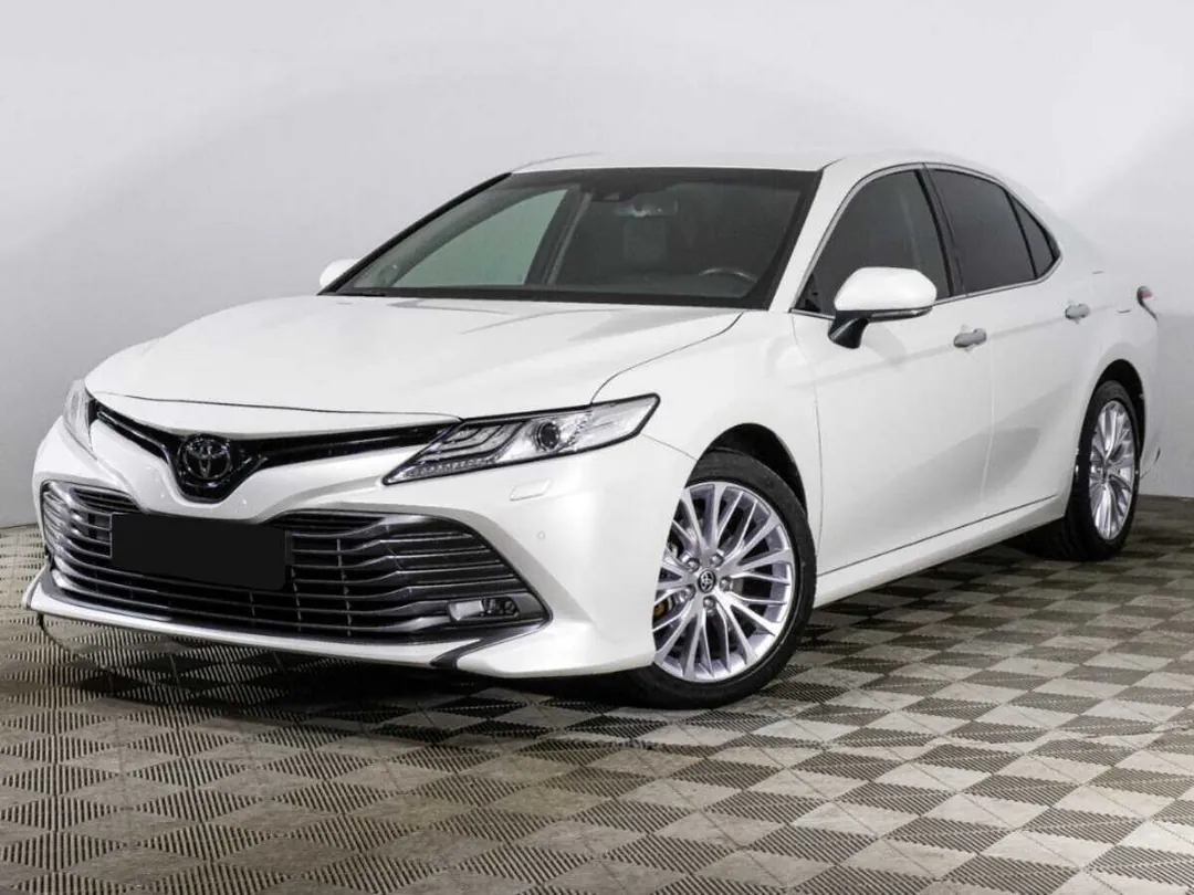 Toyota Camry, 2020