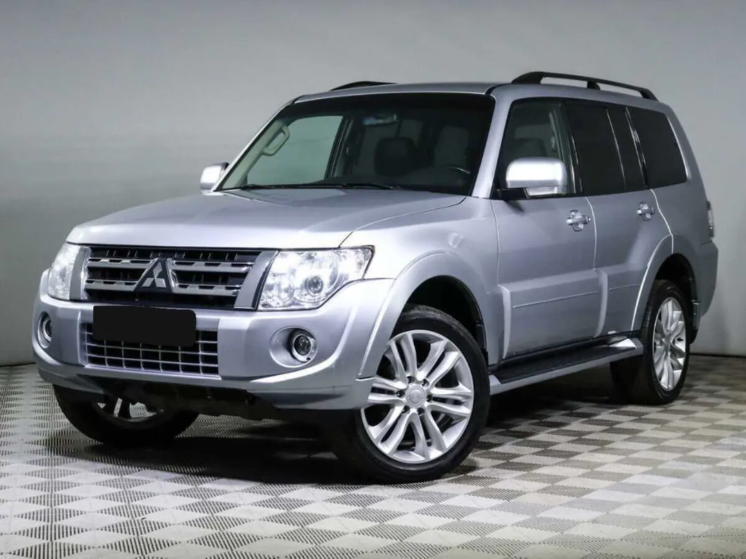 Mitsubishi Pajero, 2012