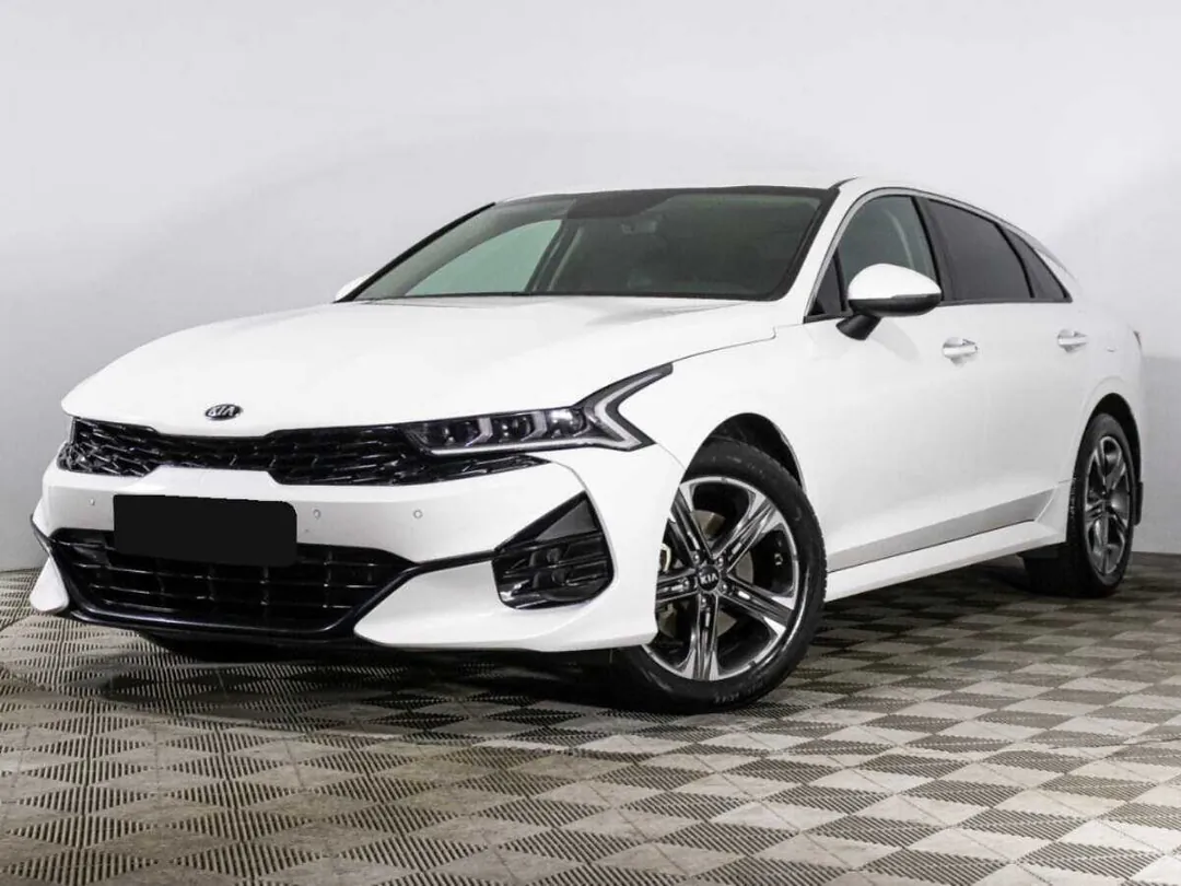 Kia K5, 2021