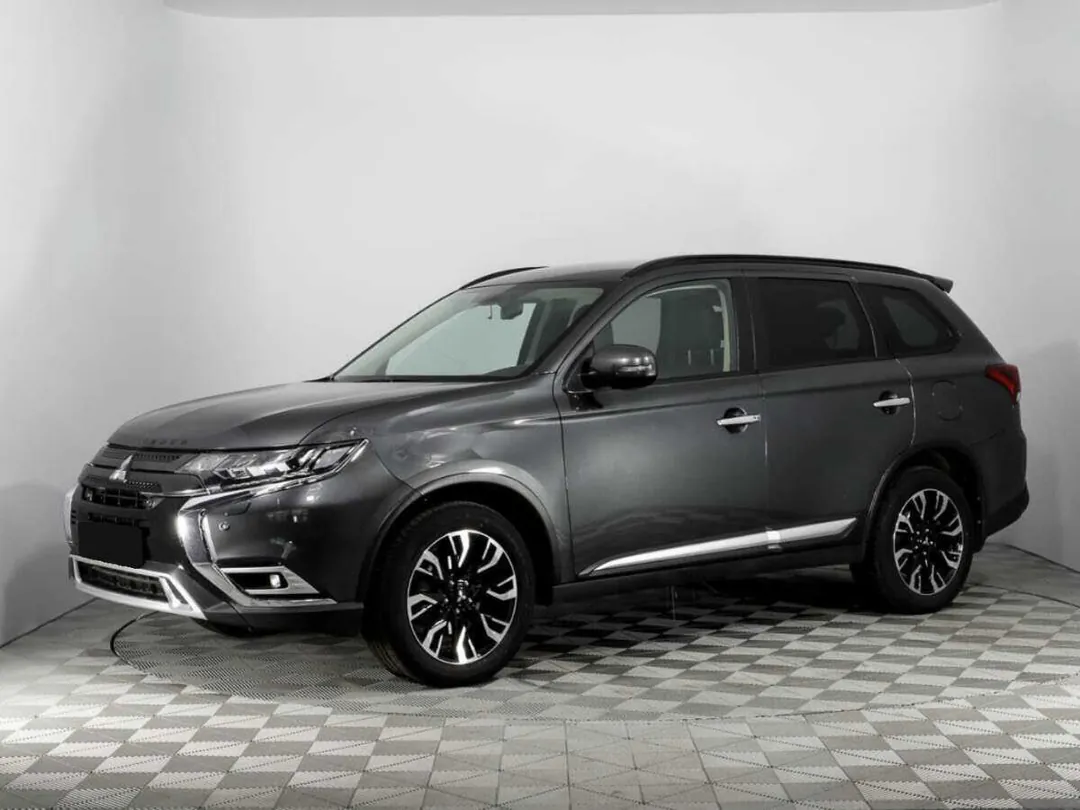 Mitsubishi Outlander, 2022