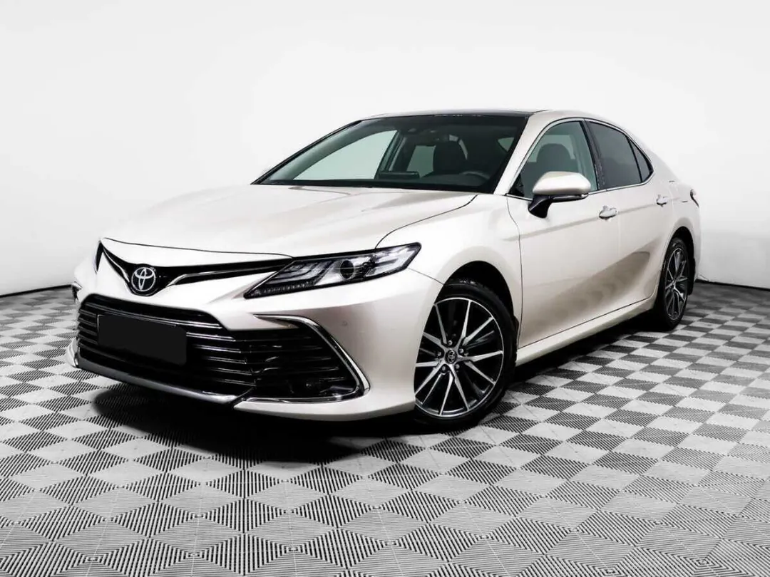 Toyota Camry, 2022