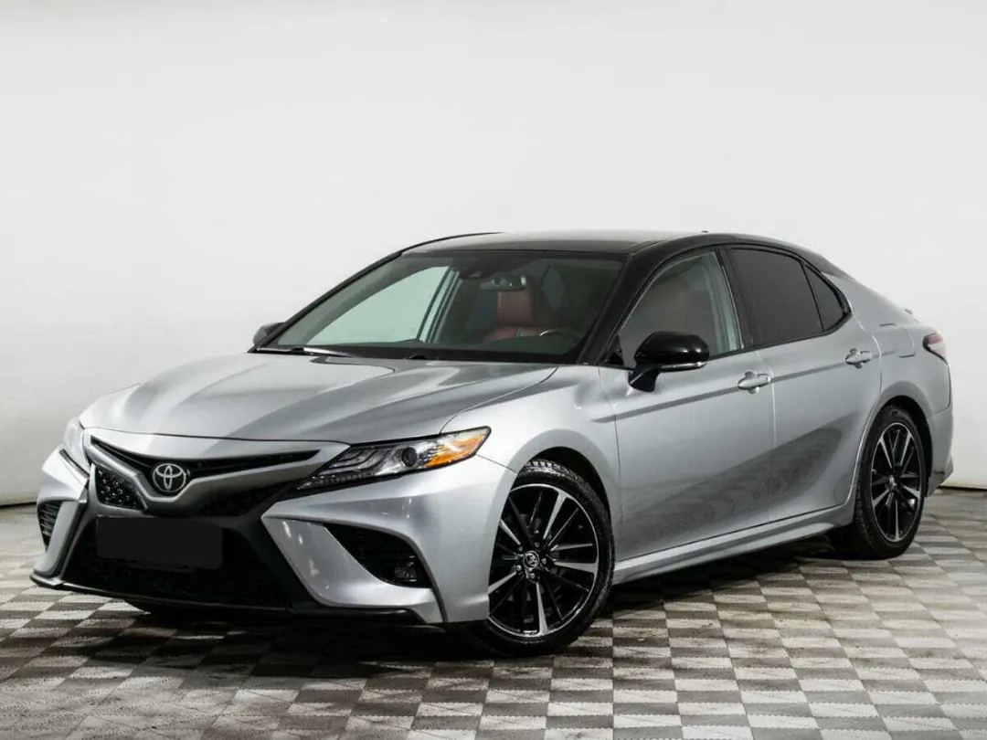 Toyota Camry, 2019