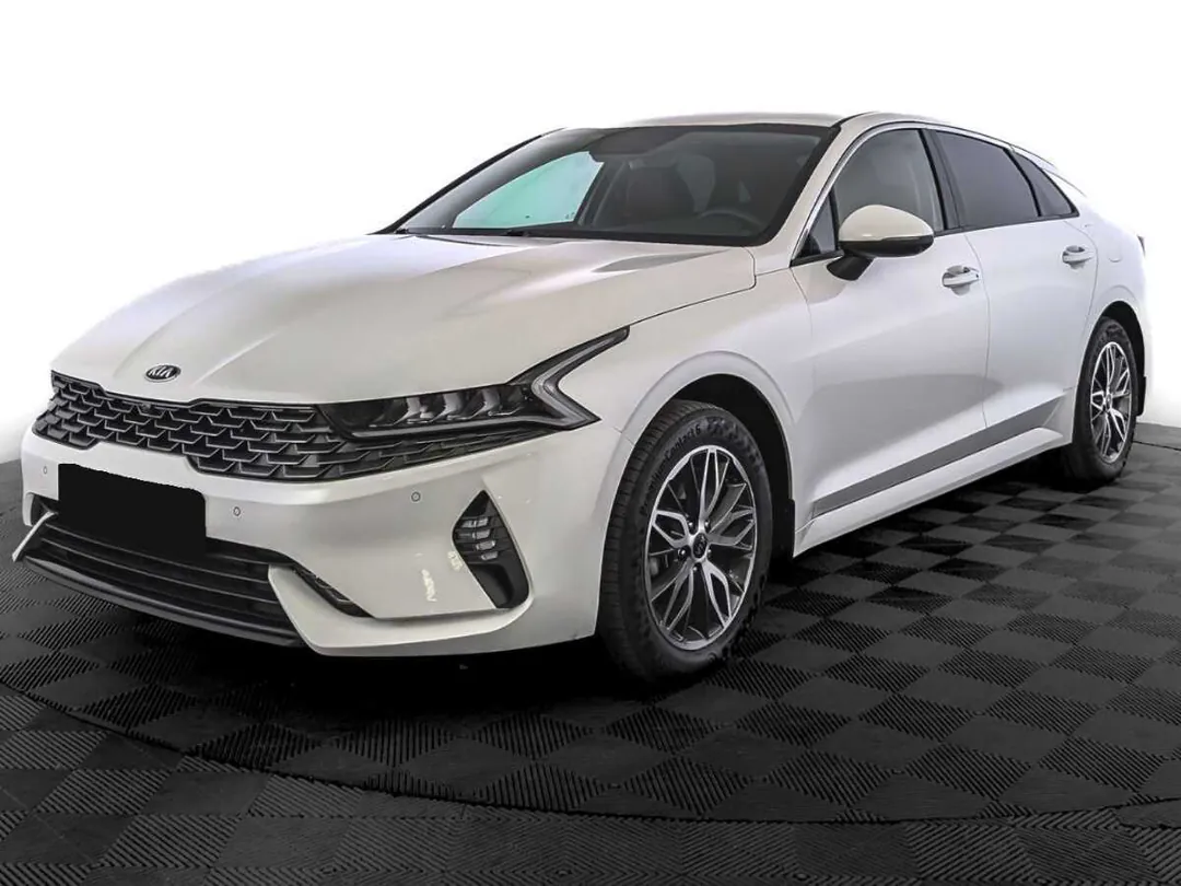 Kia K5, 2021