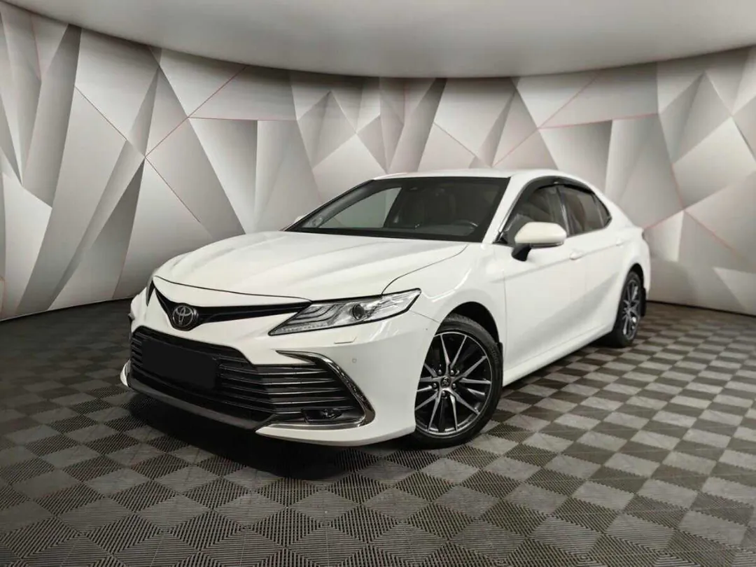 Toyota Camry, 2022