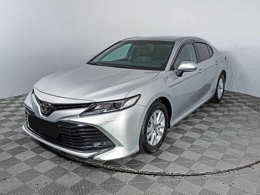 Toyota Camry, 2019