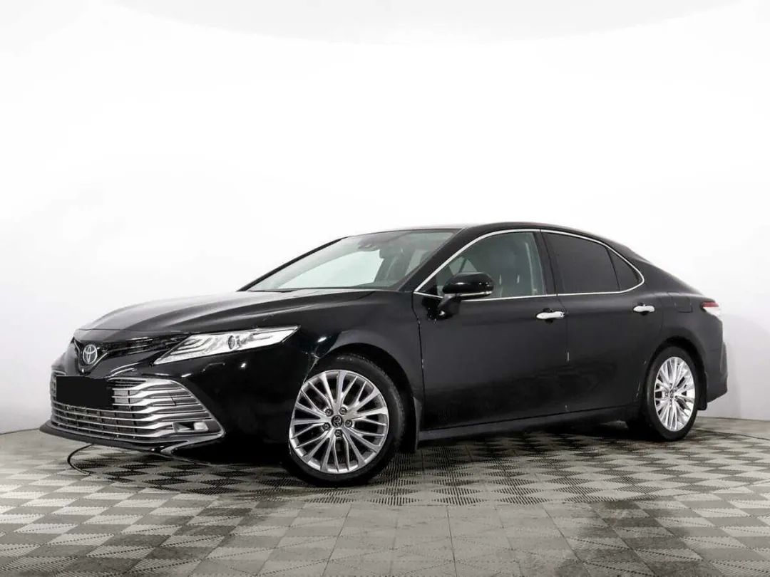 Toyota Camry, 2019