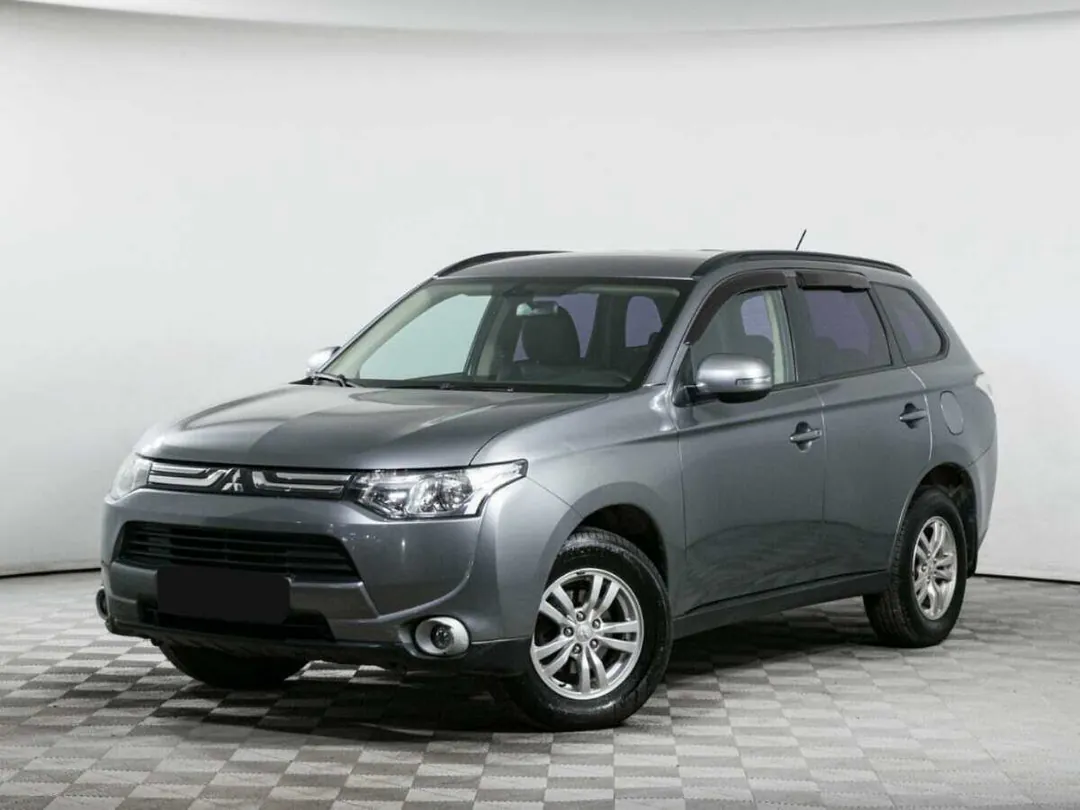 Mitsubishi Outlander, 2012