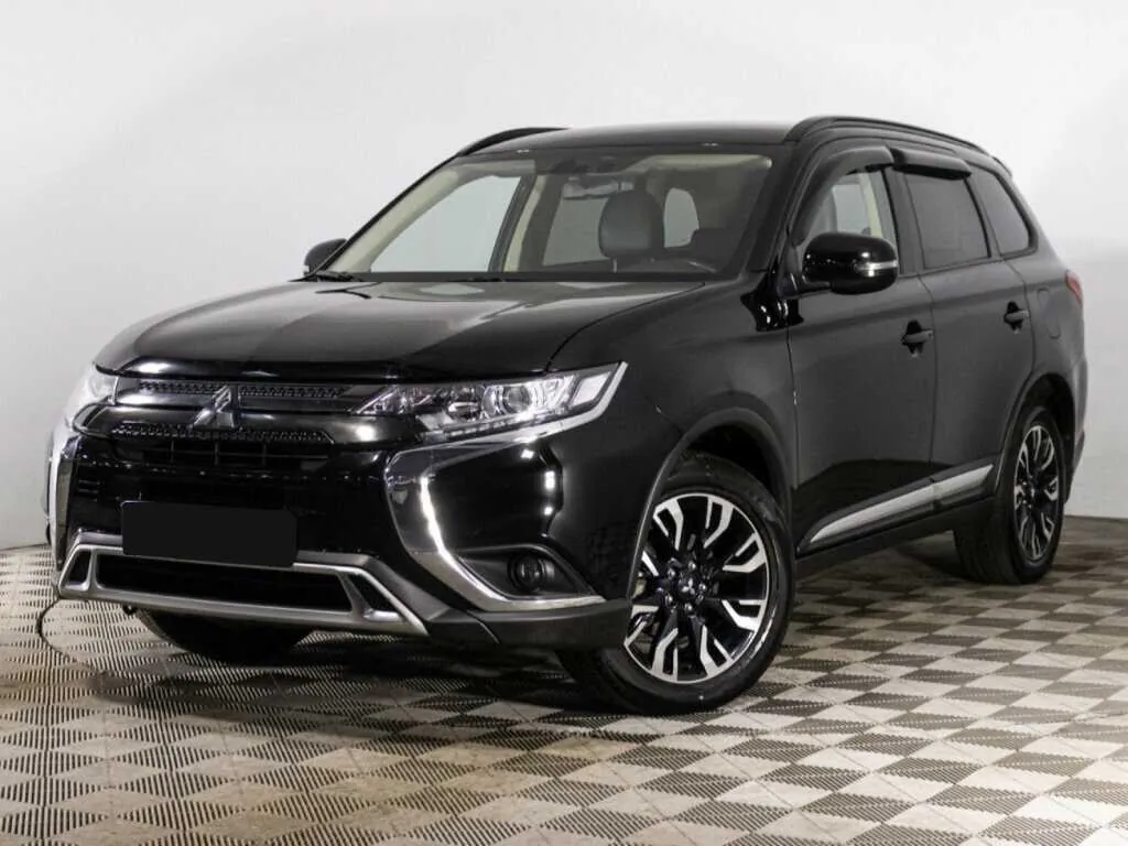 Mitsubishi Outlander, 2021