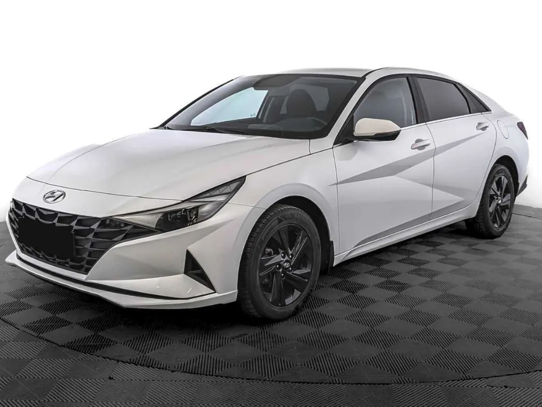 Hyundai Elantra, 2021